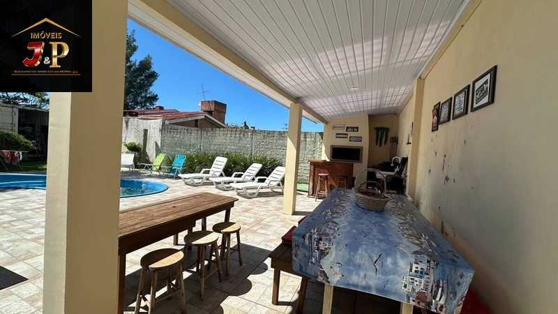 Casa com 2 terrenos, 3 quartos e piscina a 150m do mar: 9ª foto da galeria de imagens do imóvel