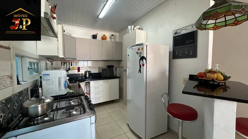 Casa com 2 terrenos, 3 quartos e piscina a 150m do mar: 23ª foto da galeria de imagens do imóvel