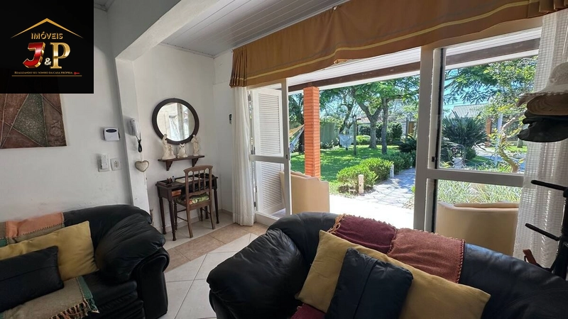 Casa com 2 terrenos, 3 quartos e piscina a 150m do mar: 27ª foto da galeria de imagens do imóvel