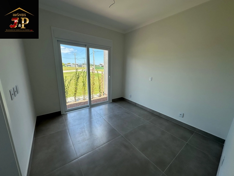 Casa com 4 Suítes no condomínio Terrasul: 13ª foto da galeria de imagens do imóvel