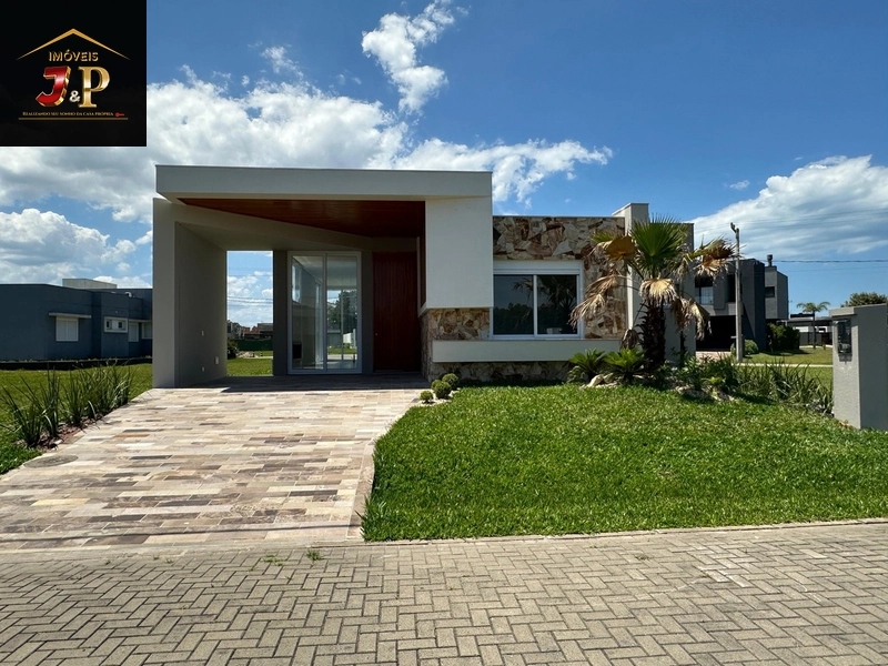 Casa com 4 Suítes no condomínio Terrasul: 2ª foto da galeria de imagens do imóvel