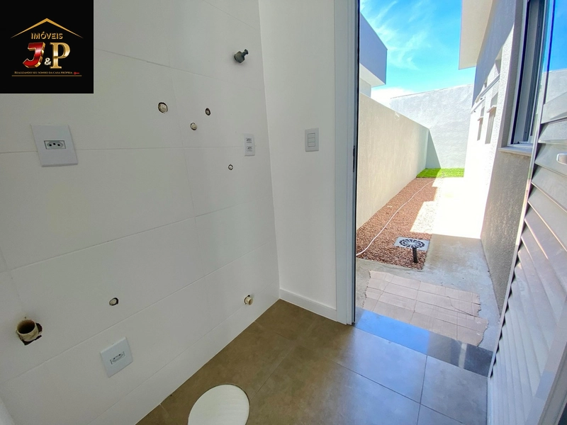 Casa na avenida com 2 dormitórios: 9ª foto da galeria de imagens do imóvel