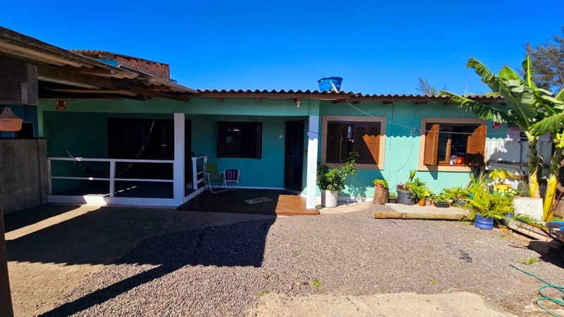 Casa com 2 dormitórios mobiliada no Bairro Zona Norte: 1ª foto da galeria de imagens do imóvel