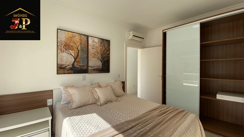 Casa de alto padrão com 3 dormitórios: 17ª foto da galeria de imagens do imóvel