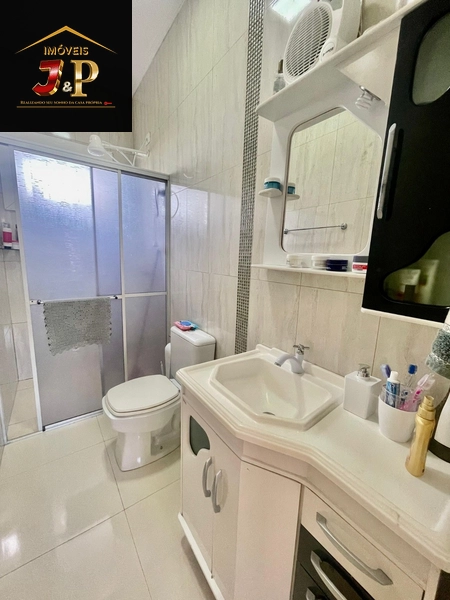 Casa incrível com 3 dormitórios à 3 quadras do mar: 27ª foto da galeria de imagens do imóvel