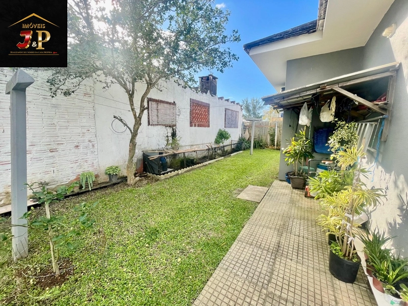 Casa incrível com 3 dormitórios à 3 quadras do mar: 12ª foto da galeria de imagens do imóvel