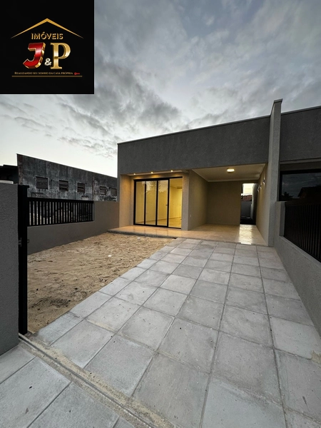 Casa pronta para morar com 2 dormitórios em Capão Novo: 1ª foto da galeria de imagens do imóvel
