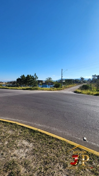 Terreno com mais de 3.000m² com preço imperdível,pronto para construir: 5ª foto da galeria de imagens do imóvel