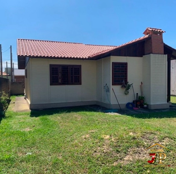Casa aconchegante, com 2 dormitórios e grande terreno: 7ª foto da galeria de imagens do imóvel