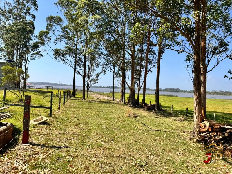 Terreno dos sonhos com vista eterna para a lagoa!!!: 1ª foto da galeria de imagens do imóvel