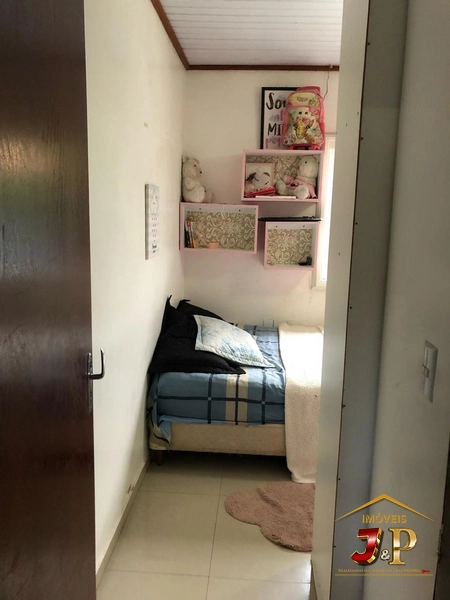 Casa mobiliada com 3 dormitórios e anexo nos fundos: 4ª foto da galeria de imagens do imóvel