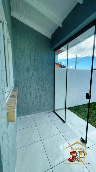 Casa com 2 dormitórios de frente a avenida: 17ª foto da galeria de imagens do imóvel
