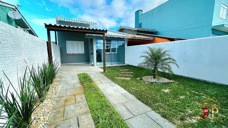 Casa com 2 dormitórios de frente a avenida: 11ª foto da galeria de imagens do imóvel