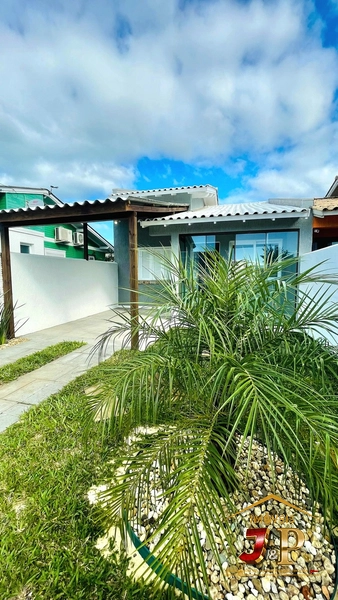Casa com 2 dormitórios de frente a avenida: 6ª foto da galeria de imagens do imóvel