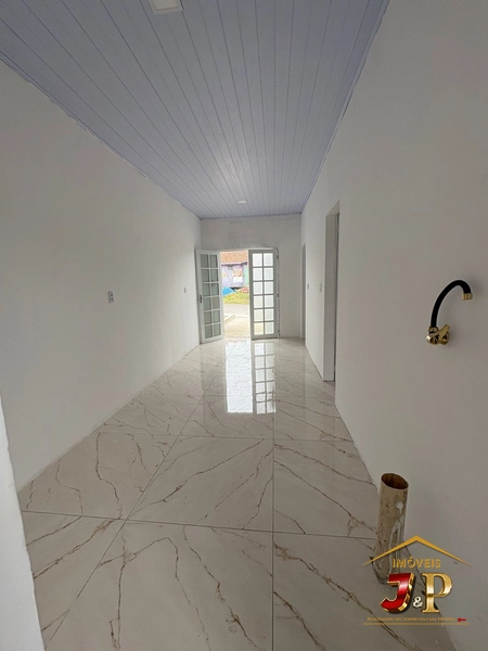 Casa com 2 dormitórios no Centro: 13ª foto da galeria de imagens do imóvel