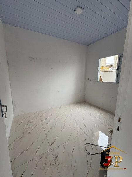 Casa com 2 dormitórios no Centro: 9ª foto da galeria de imagens do imóvel