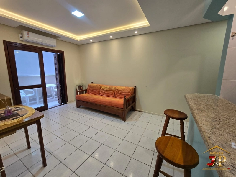Apartamento mobiliado, com 1 dormitório e valor imperdível: 2ª foto da galeria de imagens do imóvel