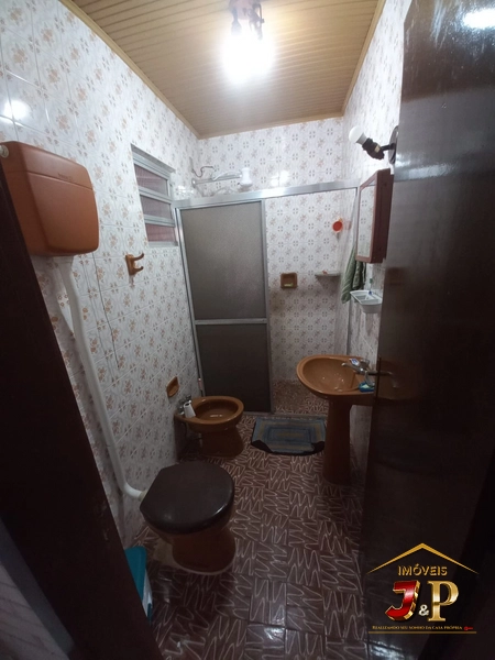 Casa a 100m da praia com 4 dormitórios: 16ª foto da galeria de imagens do imóvel