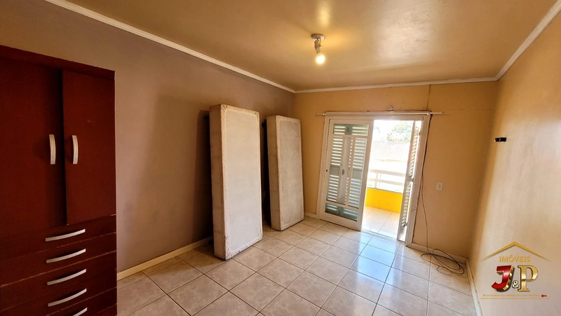 Apartamento com 3 dormitórios em Capão Novo: 9ª foto da galeria de imagens do imóvel