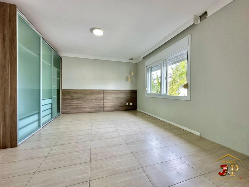 Casa de padrão exemplar no condomínio Condado: 15ª foto da galeria de imagens do imóvel
