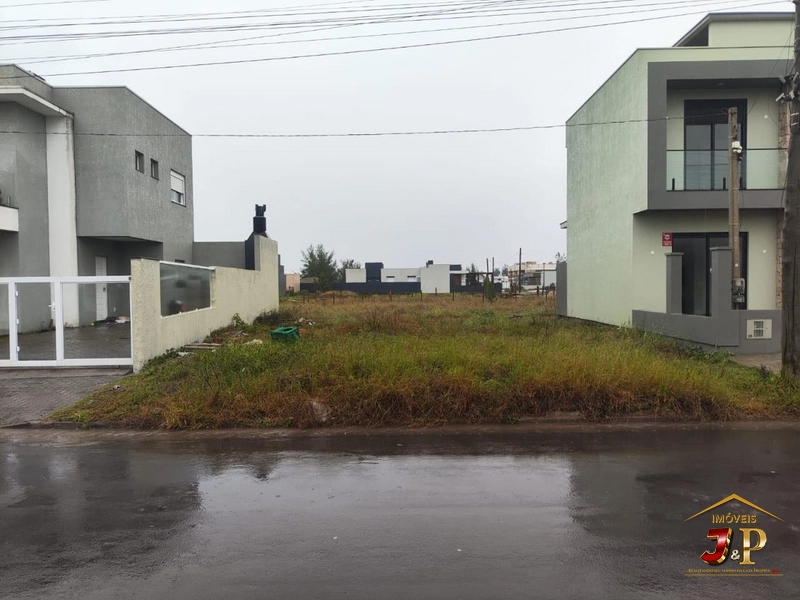 Terreno extremamente bem localizado a poucos passos do mar: 2ª foto da galeria de imagens do imóvel