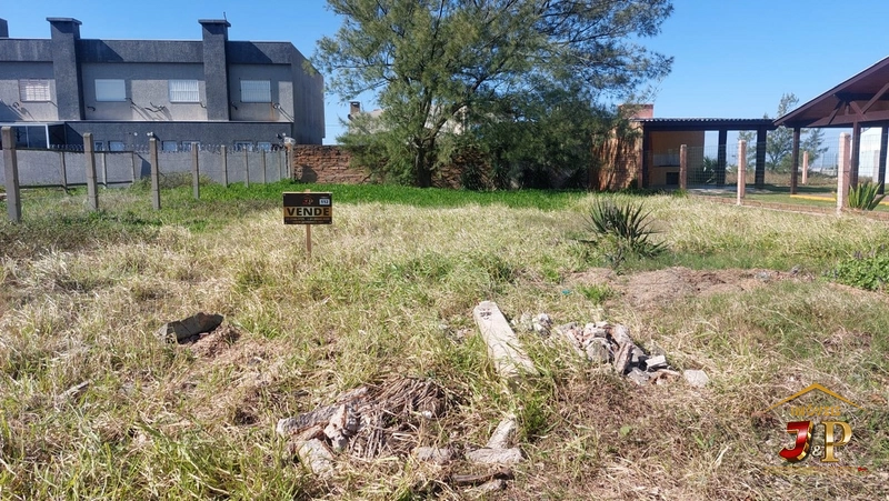 Terreno em uma das melhores localizações em Capão com 412m²: 4ª foto da galeria de imagens do imóvel
