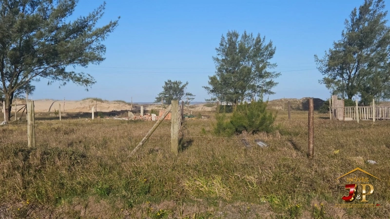 Terreno com vista eterna para o mar a 80m da praia: 4ª foto da galeria de imagens do imóvel