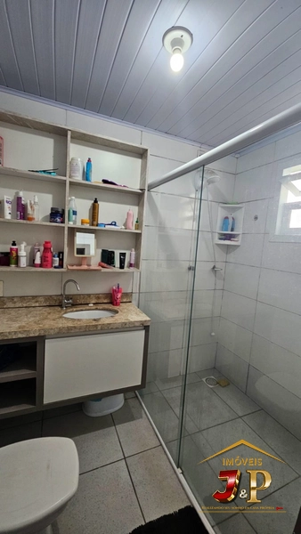 Casa com 3 dormitórios 220m² de área construída no bairro Guarani: 7ª foto da galeria de imagens do imóvel
