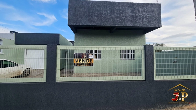 Casa com 3 dormitórios 220m² de área construída no bairro Guarani: 2ª foto da galeria de imagens do imóvel
