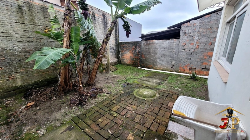 Casa a alguns passos do mar, 3 dormitórios e piscina por preço único!!: 9ª foto da galeria de imagens do imóvel