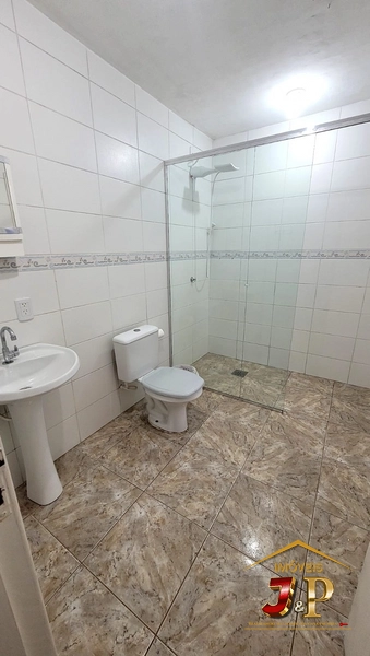 Casa a alguns passos do mar, 3 dormitórios e piscina por preço único!!: 19ª foto da galeria de imagens do imóvel