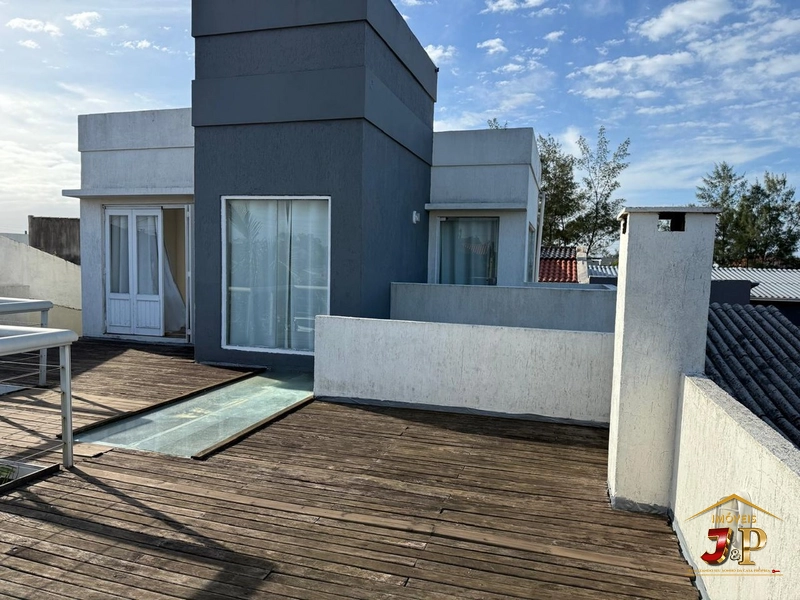 Casa a alguns passos do mar, 3 dormitórios e piscina por preço único!!: 29ª foto da galeria de imagens do imóvel