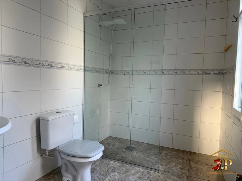 Casa a alguns passos do mar, 3 dormitórios e piscina por preço único!!: 22ª foto da galeria de imagens do imóvel