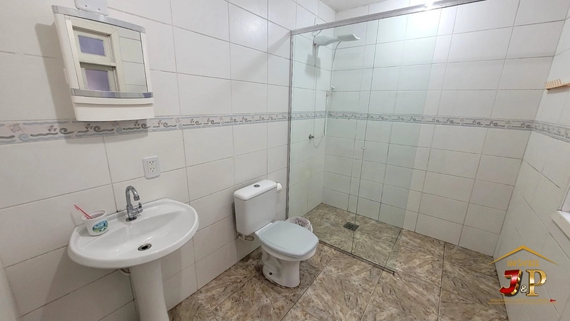Casa a alguns passos do mar, 3 dormitórios e piscina por preço único!!: 17ª foto da galeria de imagens do imóvel