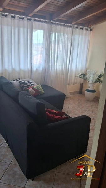 Sobrado de 3 andares, com 4 dormitórios e piscina: 10ª foto da galeria de imagens do imóvel