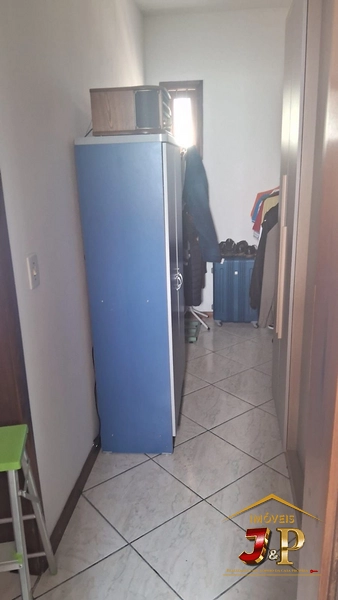 Sobrado de 3 andares, com 4 dormitórios e piscina: 4ª foto da galeria de imagens do imóvel