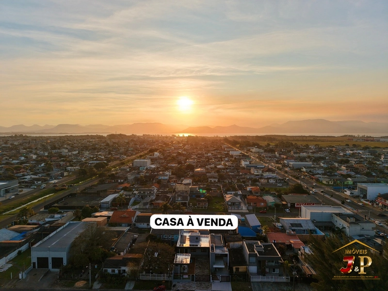 Casa com padrão cinema, pronta para você morar!: 2ª foto da galeria de imagens do imóvel