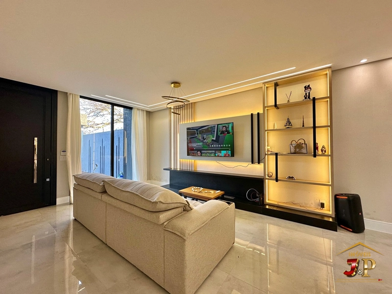 Casa com padrão cinema, pronta para você morar!: 12ª foto da galeria de imagens do imóvel