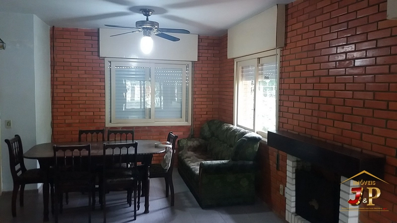 Casa com 660m²de terreno com 3 dormitórios: 3ª foto da galeria de imagens do imóvel