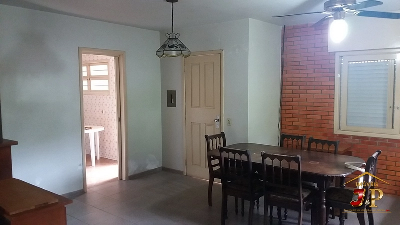 Casa com 660m²de terreno com 3 dormitórios: 4ª foto da galeria de imagens do imóvel