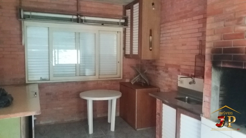 Casa com 660m²de terreno com 3 dormitórios: 8ª foto da galeria de imagens do imóvel