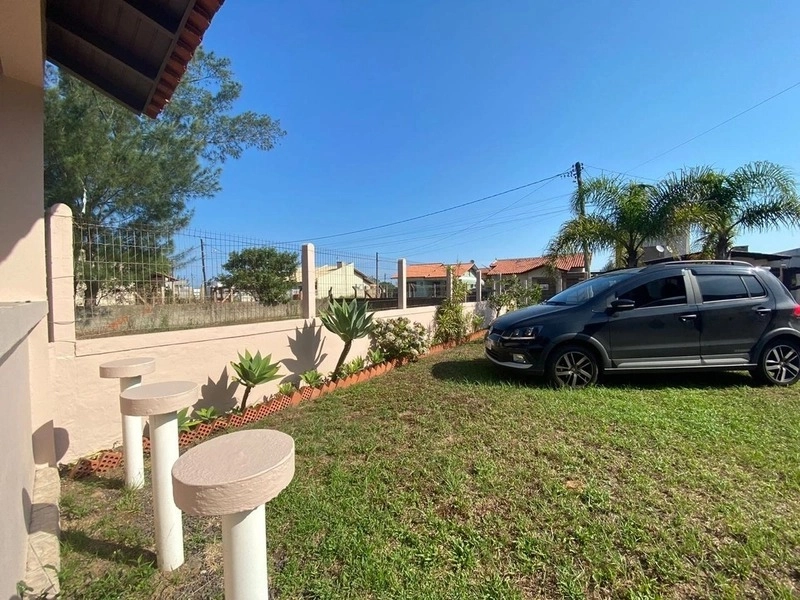 Casa com 3 dormitórios e 3 terrenos, a poucos passos do mar: 15ª foto da galeria de imagens do imóvel