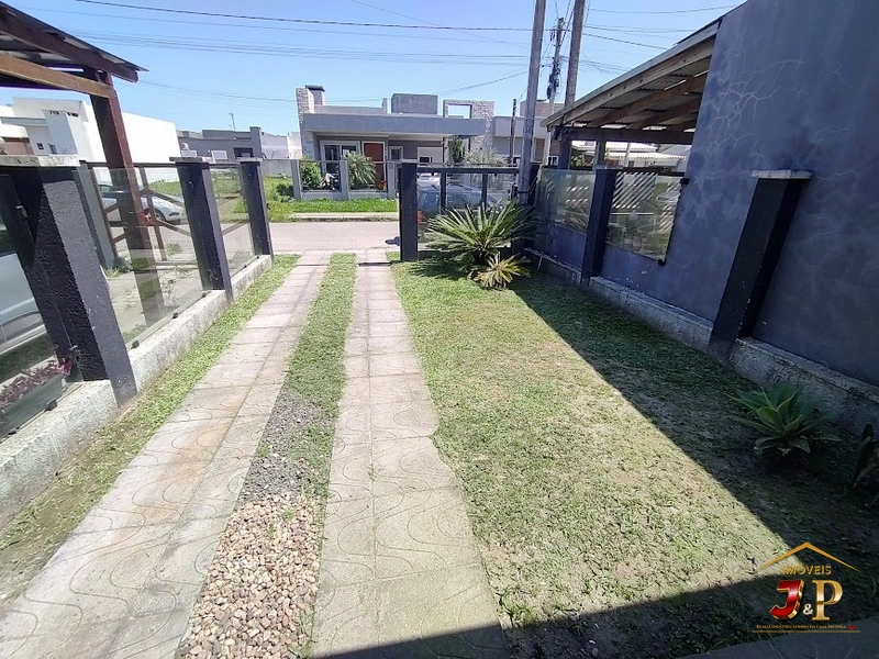 Casa com 2 dormitórios pronta para você decorar e morar!: 2ª foto da galeria de imagens do imóvel