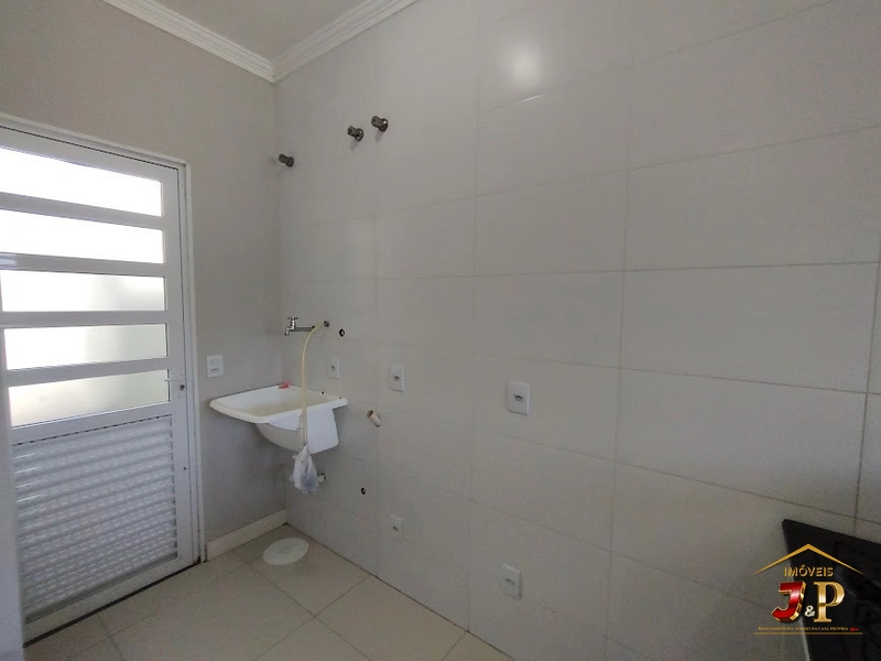 Casa com 2 dormitórios pronta para você decorar e morar!: 12ª foto da galeria de imagens do imóvel