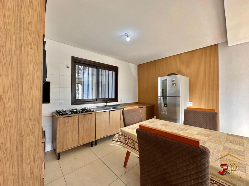 Casa linda com 3 dormitórios: 11ª foto da galeria de imagens do imóvel