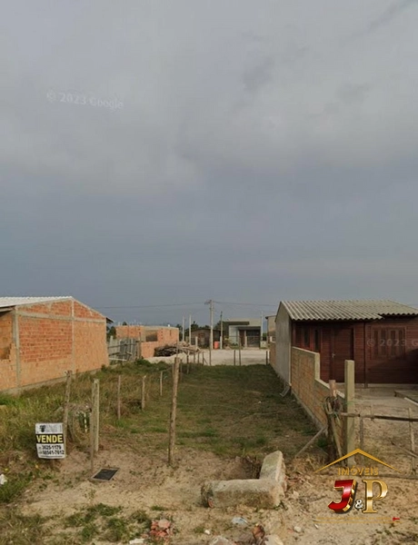 Meio terreno com valor imperdível;: 2ª foto da galeria de imagens do imóvel