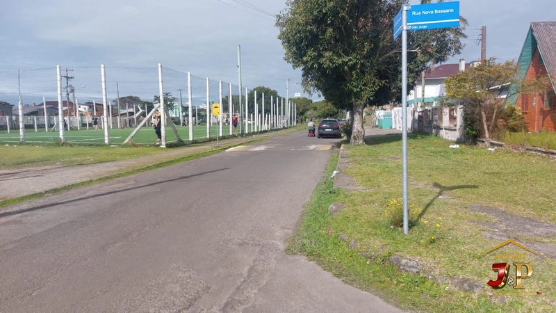 Terreno bem localizado na avenida de frente para o mar: 5ª foto da galeria de imagens do imóvel
