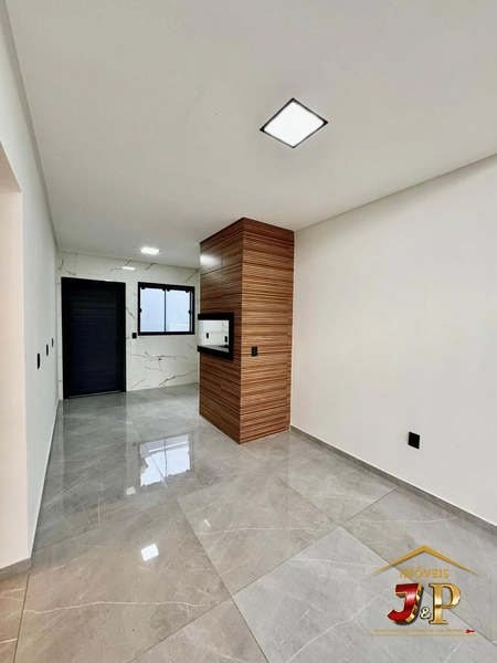 Casa bem localizada com 2 dormitórios: 18ª foto da galeria de imagens do imóvel