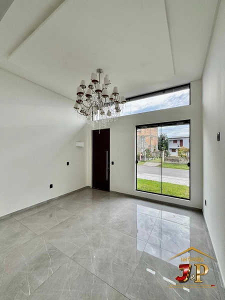 Casa bem localizada com 2 dormitórios: 27ª foto da galeria de imagens do imóvel