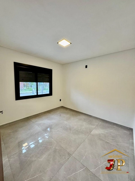 Casa bem localizada com 2 dormitórios: 29ª foto da galeria de imagens do imóvel